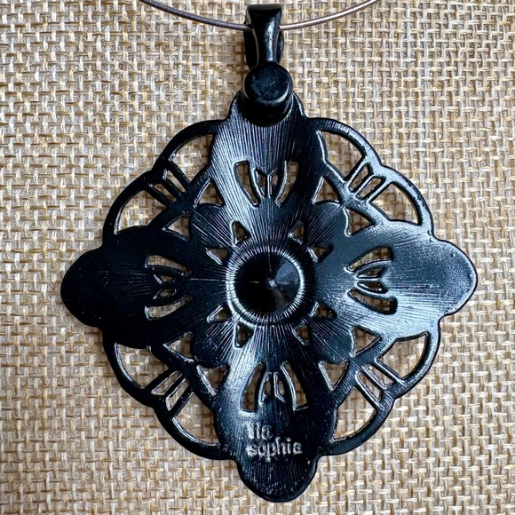 Black Lia Sophia Pendant Black Crystals Black Enamel Magnetic Closure - Picture 6 of 6